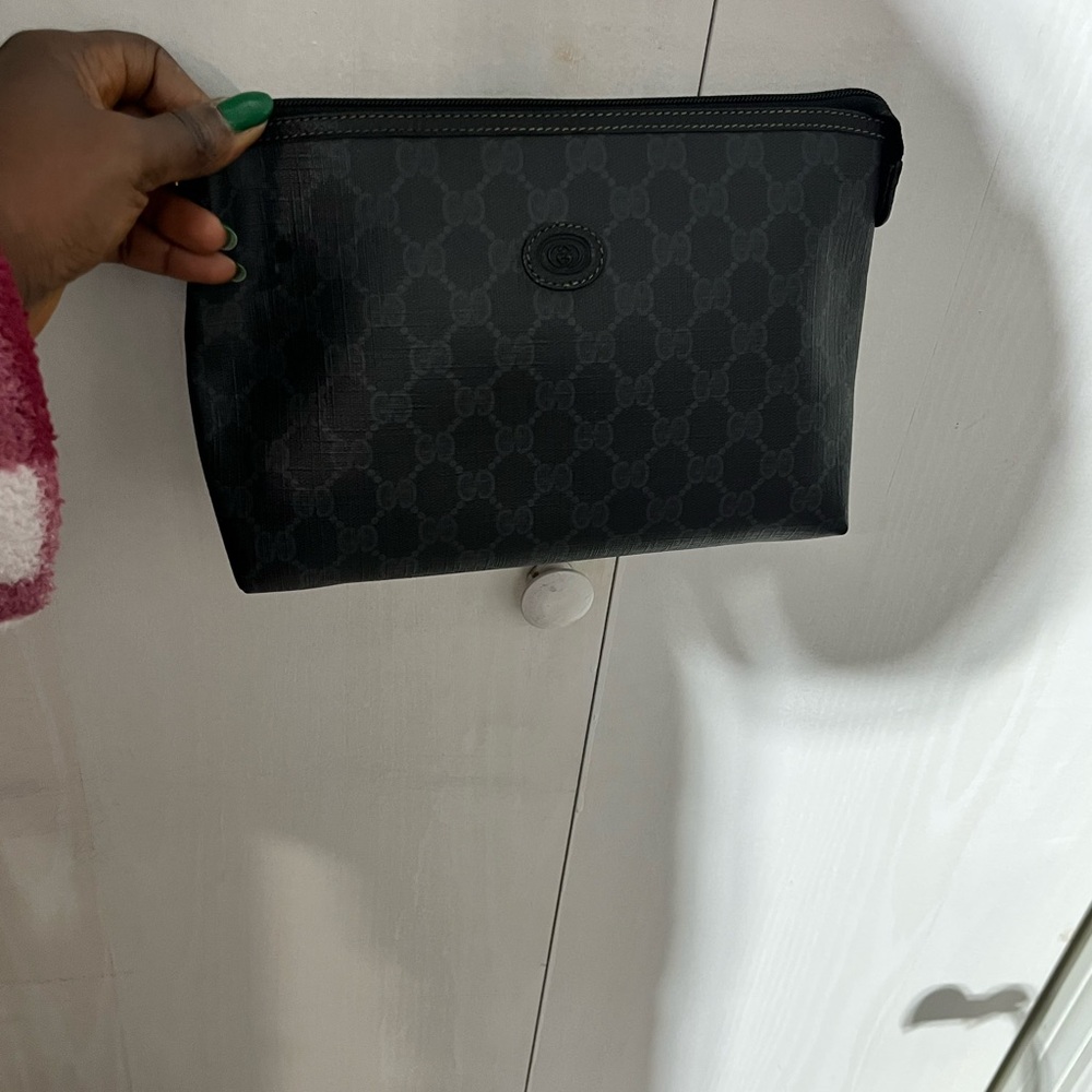 Gucci Black/Gray Monogram Toiletry Pouch - Picture 3 of 9